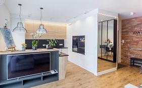 VIP Apart Bielany przy metrze